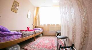 Гостиница Хостелы Рус - Иркутск Иркутск Двухместный номер с 1 кроватью или 2 отдельными кроватями-4